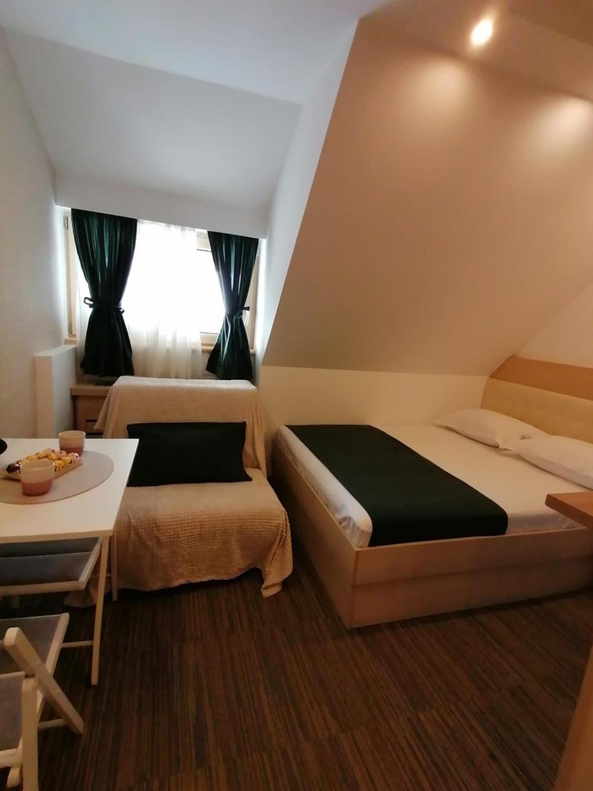 Kopaonik011 Konaci&Woodside Apartments ภายนอก รูปภาพ