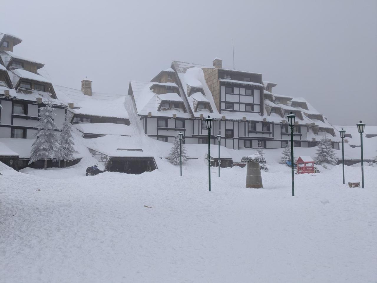 Kopaonik011 Konaci&Woodside Apartments ภายนอก รูปภาพ